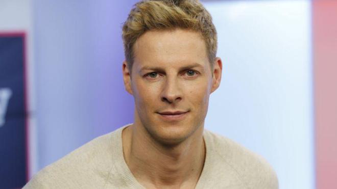 La cam&eacute;ra cach&eacute;e envers Matthieu Delormeau