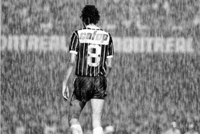 9&ordm; posi&ccedil;&atilde;o: S&oacute;crates
