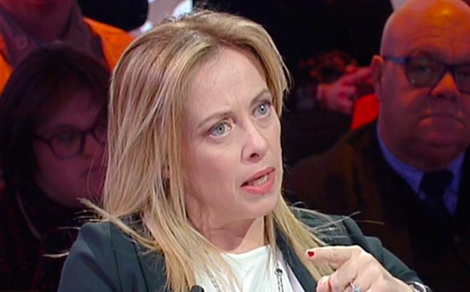 Giorgia Meloni e i social