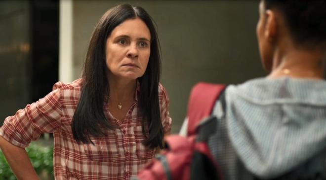 Thelma maltrata Camila