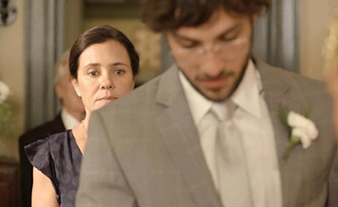 Thelma d&aacute; golpe em Danilo