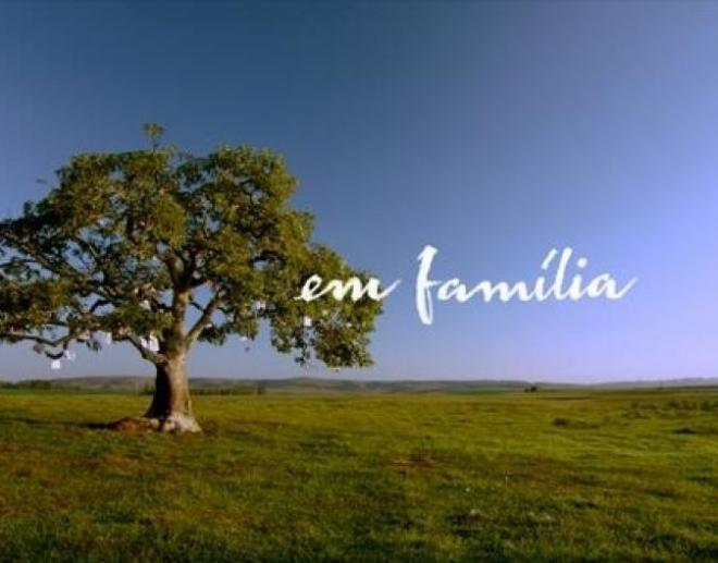 'Em Fam&iacute;lia'