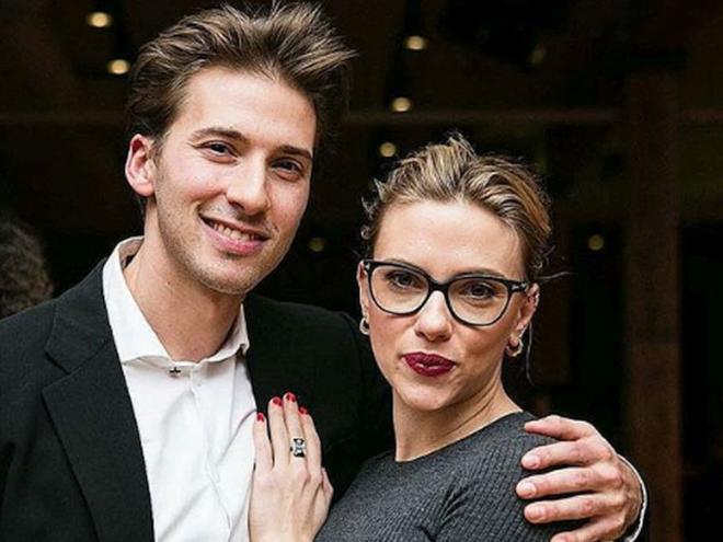 Hunter es un hermano gemelo que tambi&eacute;n es actor