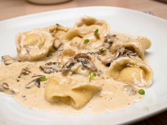 Tortelli ai funghi (per 4 persone)