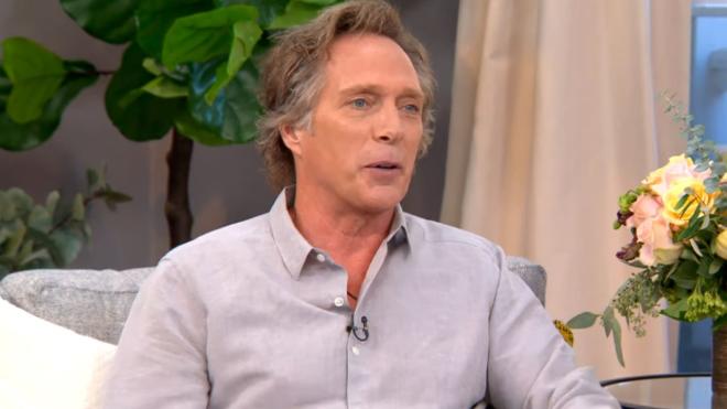 William Fichtner (Alex Mahone)