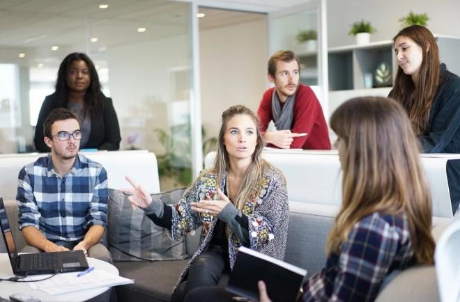 Sempre acredita no lado bom das pessoas