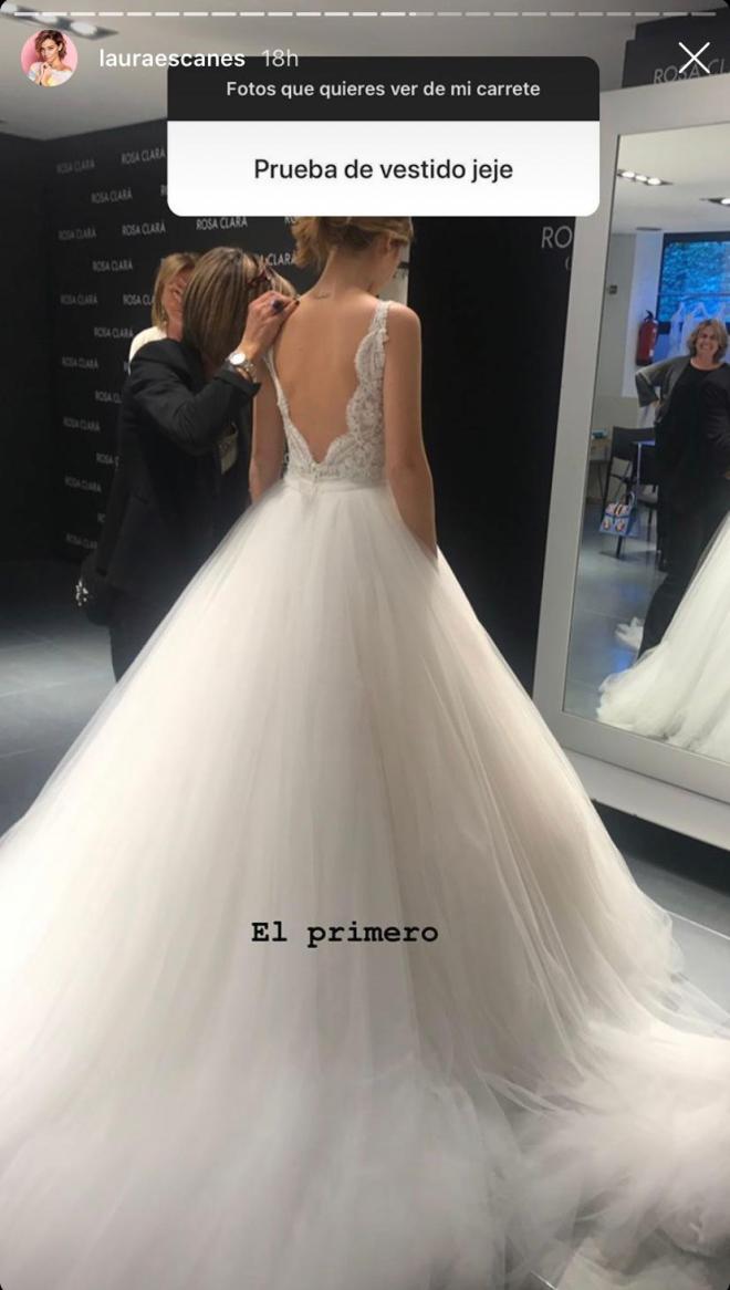 La prueba de su primer vestido de novia