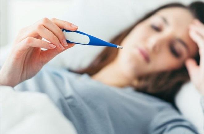Obbligo di stare a casa per chi ha febbre