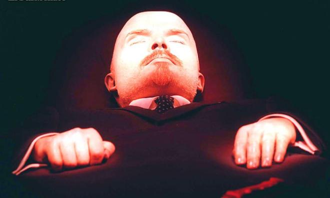 Las momias tambi&eacute;n se encuentran en el comunismo