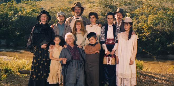 'Vida de Menina' (2004)