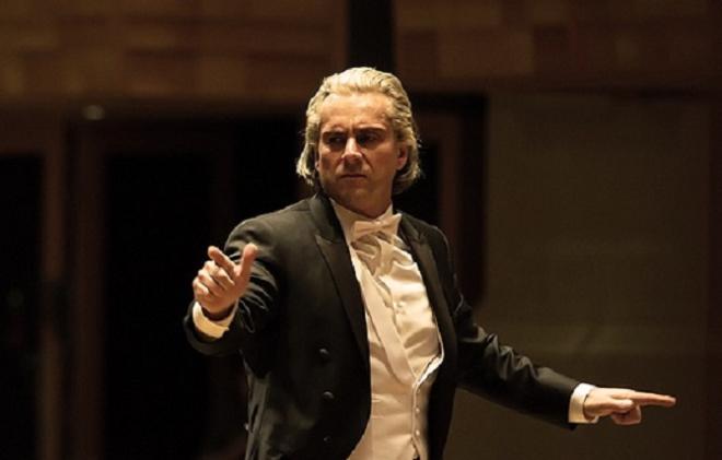 'Jo&atilde;o, O Maestro' (2017) 