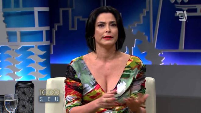 Val&eacute;ria Monteiro