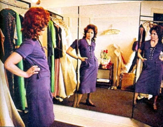 'Editora Mayo, Bom Dia'