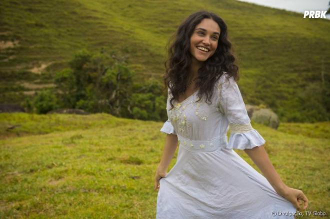 D&eacute;bora Nascimento