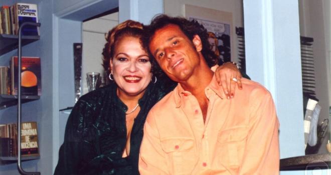 'Andando nas Nuvens' (1999)