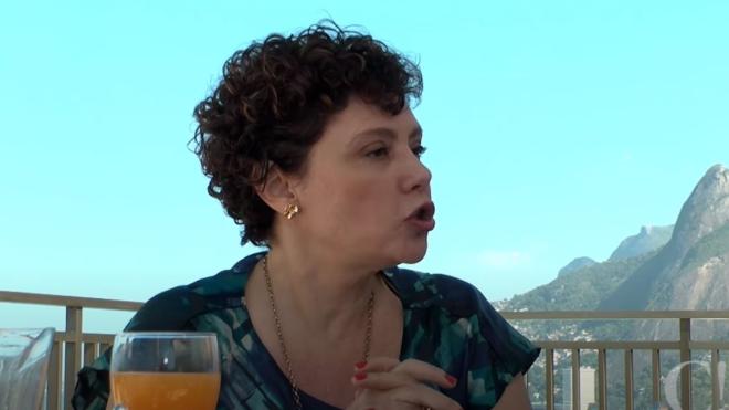 Tha&iacute;s de Campos