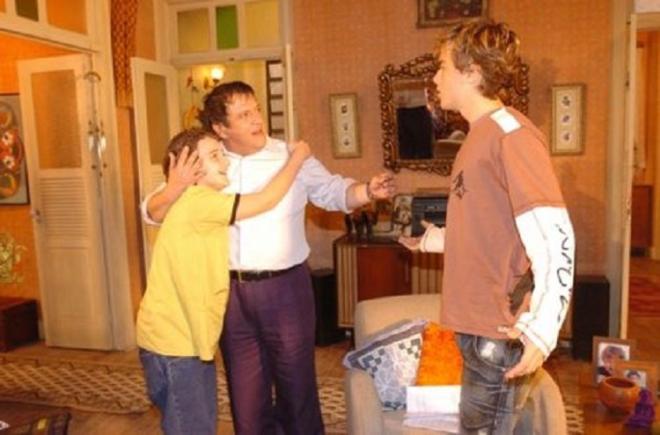 'Cobras & Lagartos' (2006)