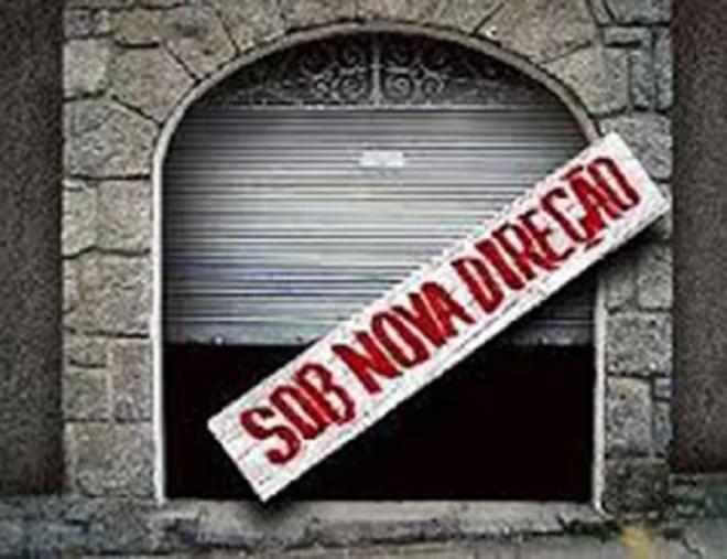 'Sob Nova Dire&ccedil;&atilde;o' (2004)