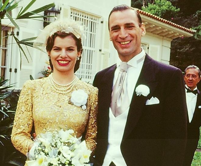 'A, E, I, O... Urca' (1990)