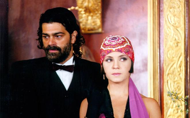 'O Cravo e a Rosa' (2000-2001)