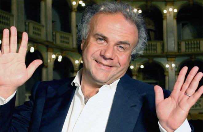 Jerry Cal&agrave;