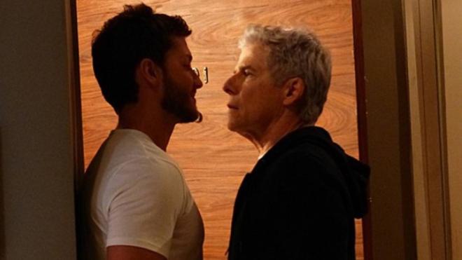 Cenas de beijos censuradas