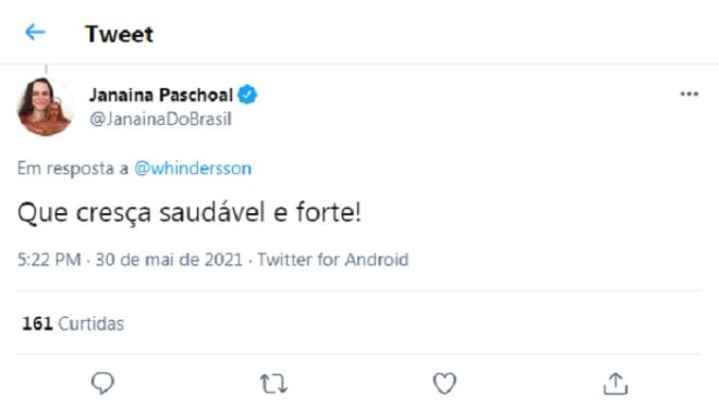 Jana&iacute;na Paschoal