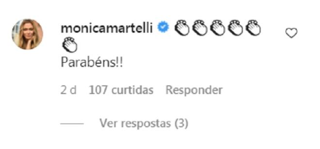 M&ocirc;nica Martelli