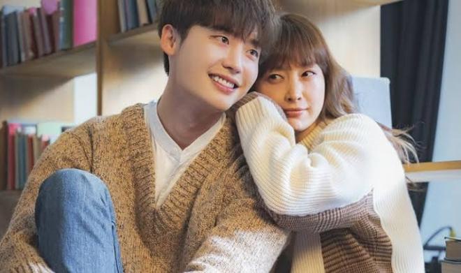 "Romance Is a Bonus Book" (2019)