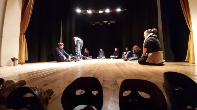 Gli esordi nella recitazione