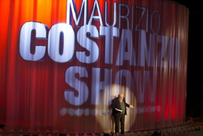 Il debutto sulle reti Fininvest con il Maurizio Costanzo Show