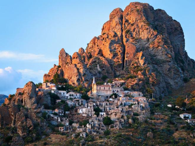 &Egrave; nata in Calabria, ma &egrave; cresciuta in Campania 