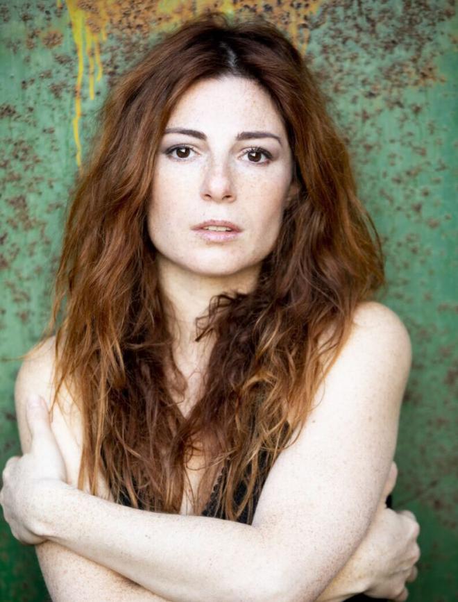 Valentina Bartolo: carta d'identit&agrave;
