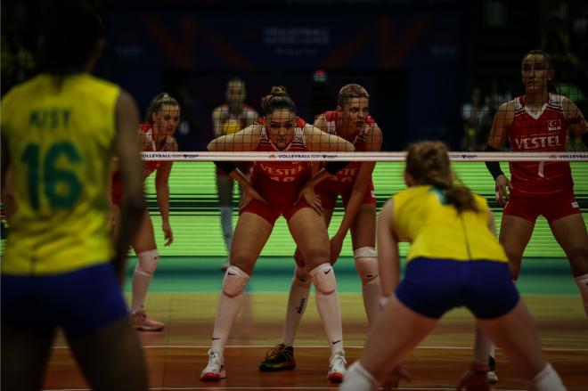 Retrospecto favor&aacute;vel 