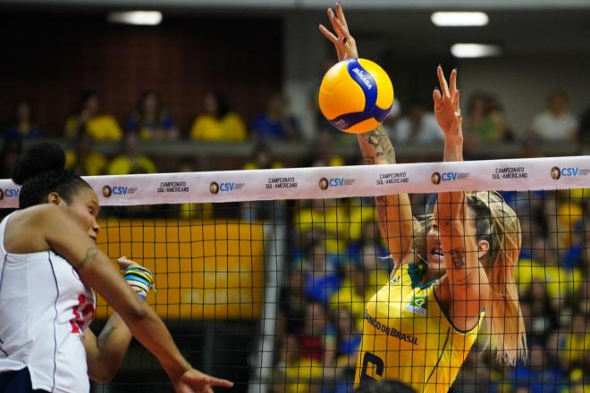 Jogadoras jovens e renomadas 