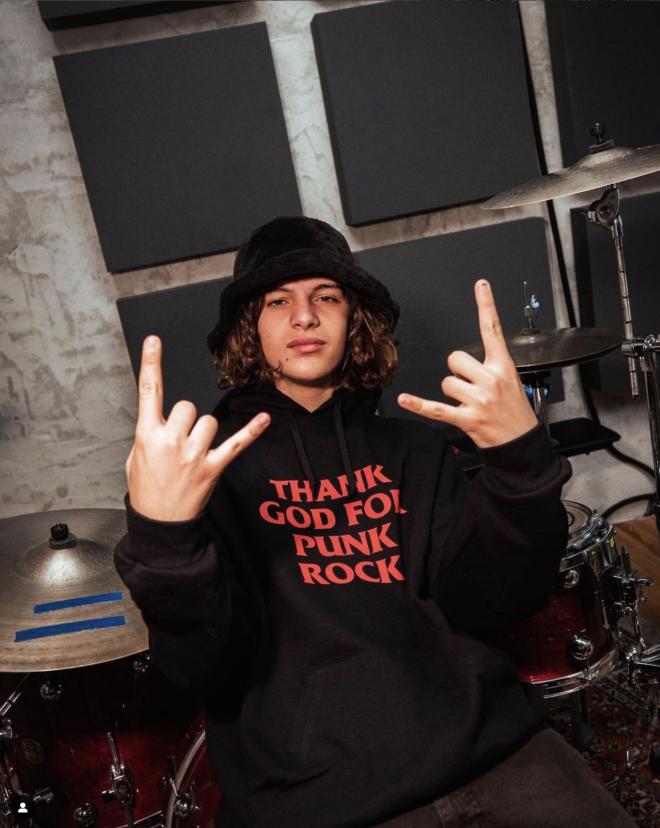 Cosa fa nella vita Holy Francisco?