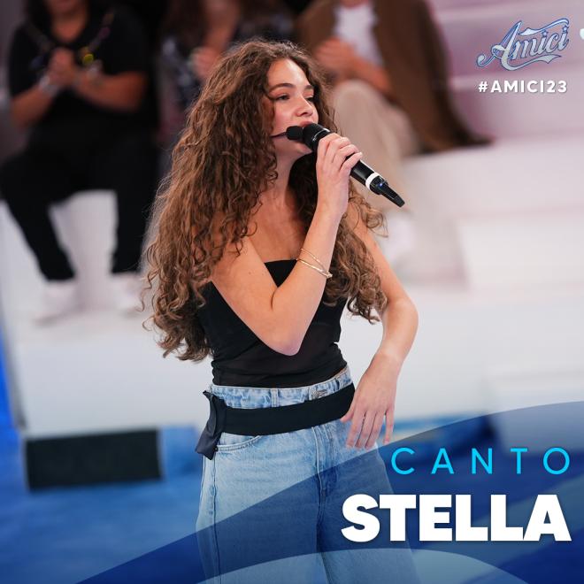 Quanti anni ha Stella Cardone?