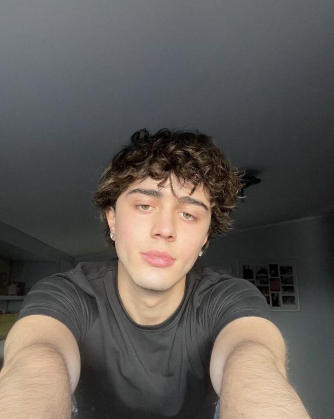 Cosa fa nella nella vita Ezio Liberatore?