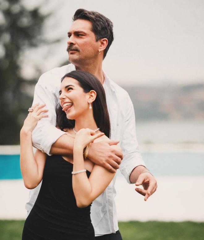 Onur Tuna e Yasemin Yazıcı: una coppia tra cinema e tv turca