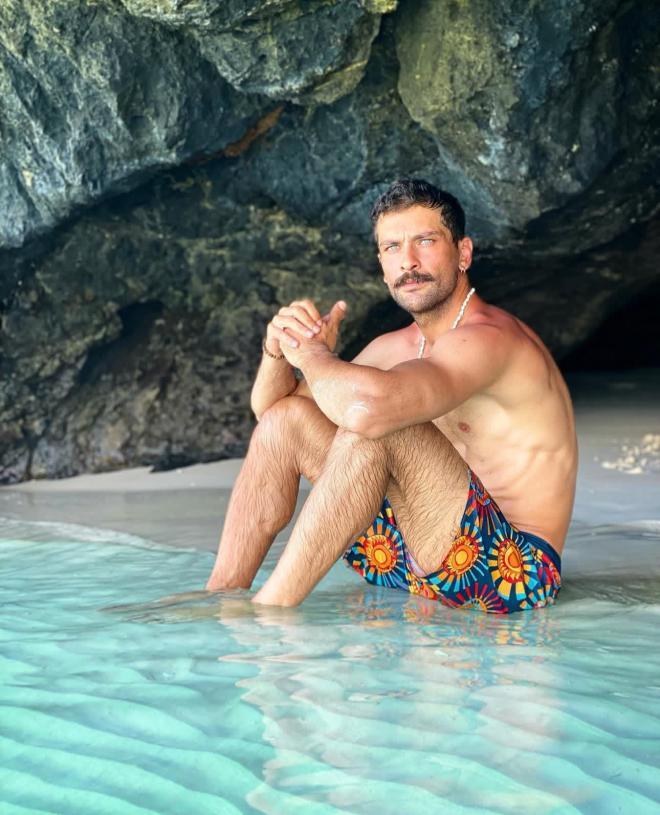 Gli inizi di Onur Tuna: dal mondo della moda alla recitazione