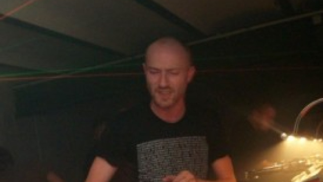 Kalkbrenner durante una sua esibizione