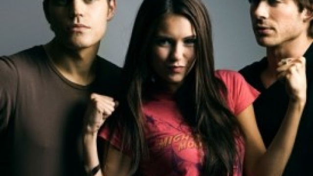Stefan - Elena - Damon in The Vampire Diaries