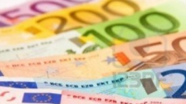 Aste titoli di Stato: Ctz 31 dicembre 2015.