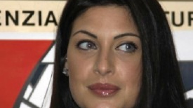 Francesca Testasecca, &egrave; amore con Mario Ermito?