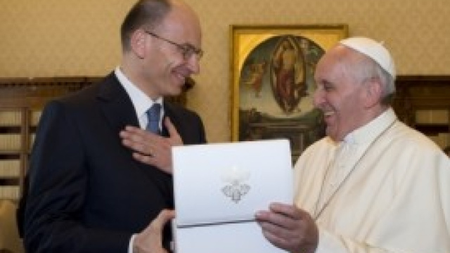 Papa Francesco insieme a Letta