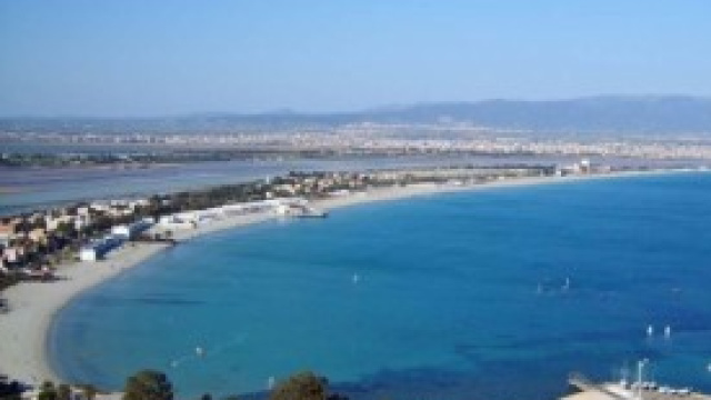 Il Poetto, visto dalla Sella del Diavolo