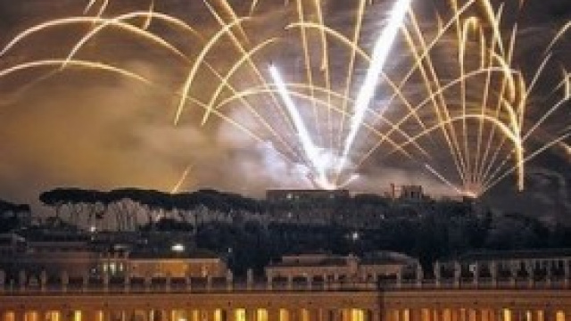 Fuochi d'artificio a San Pietro