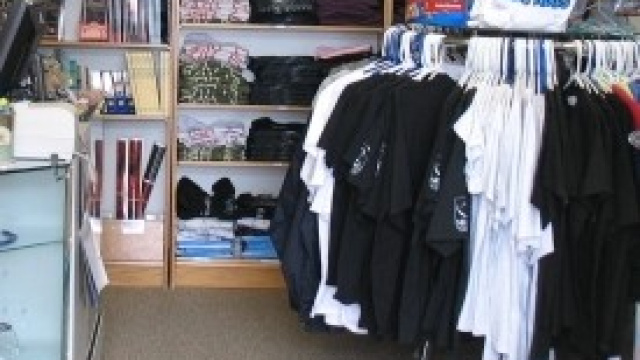 L'interno di un negozio di abbigliamento