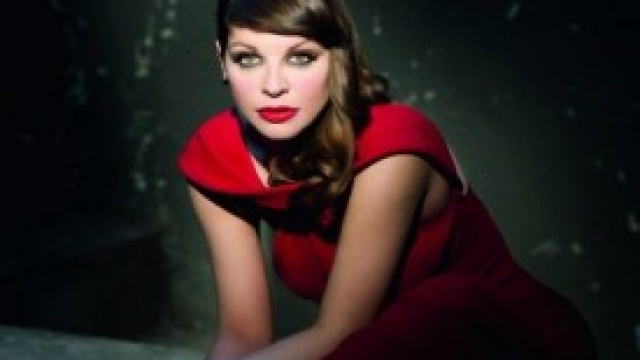 Alessandra Amoroso: il nuovo album "Amore Puro"