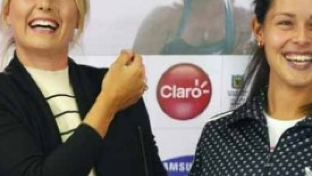 Maria e Ana alla presentazione dell'esibizione 